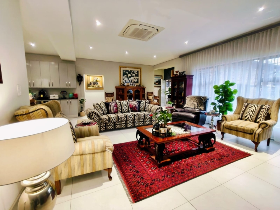 3 Bedroom Property for Sale in Mooivallei Park North West